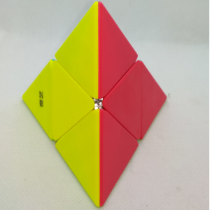 QiYi Pyraminx 2x2x2 cube | Rubik kocka